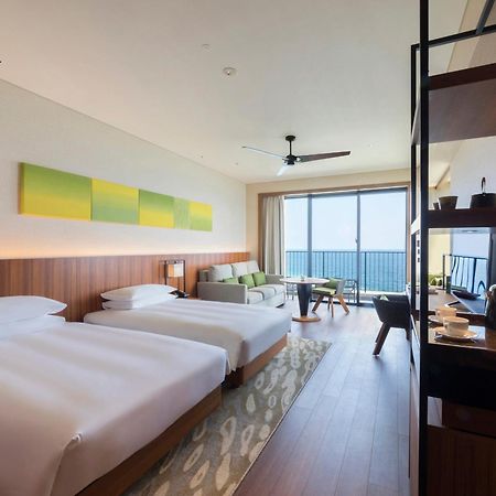 Hyatt Regency Seragaki Island Okinawa Онна Екстериор снимка