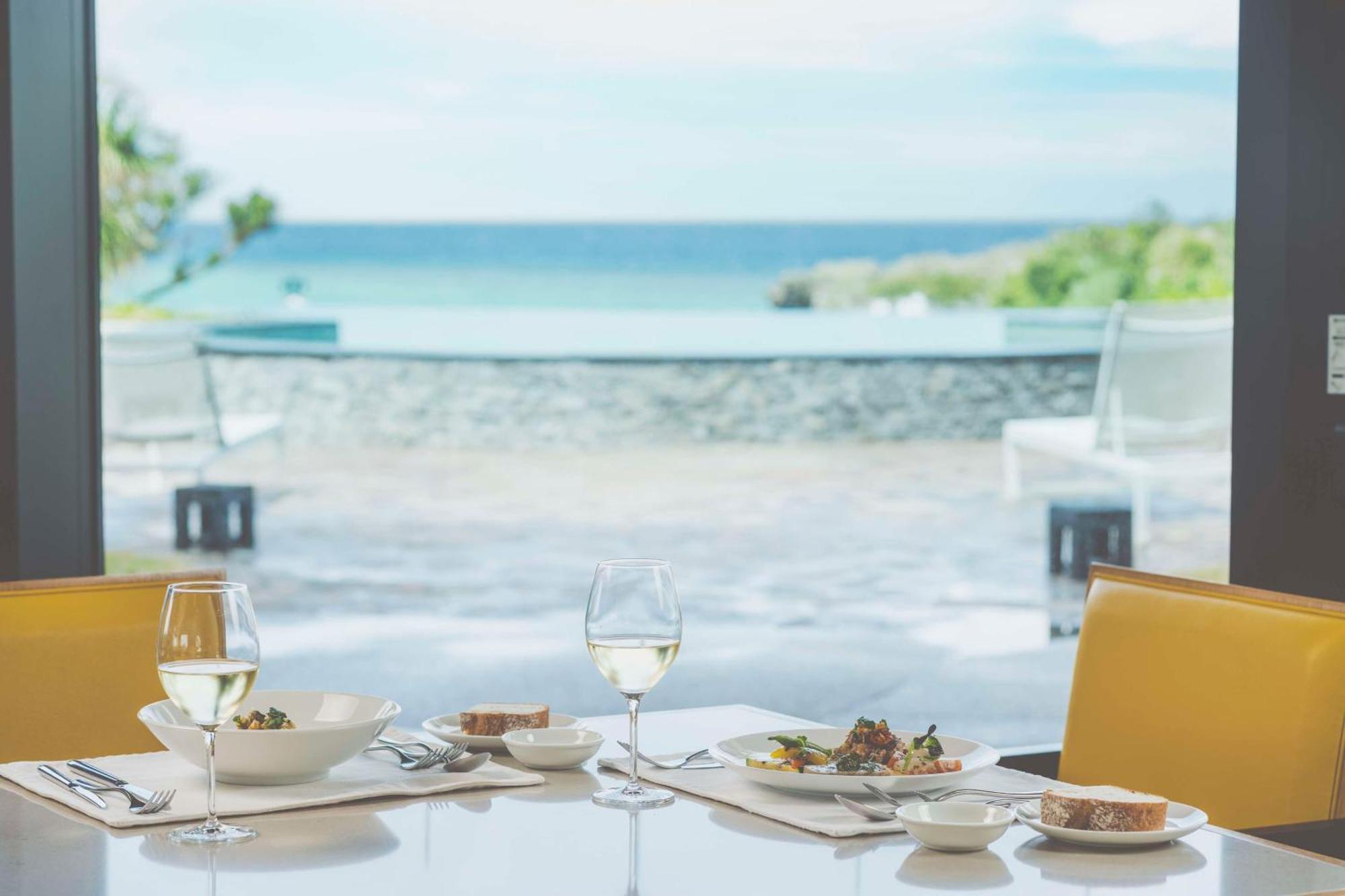 Hyatt Regency Seragaki Island Okinawa Онна Екстериор снимка
