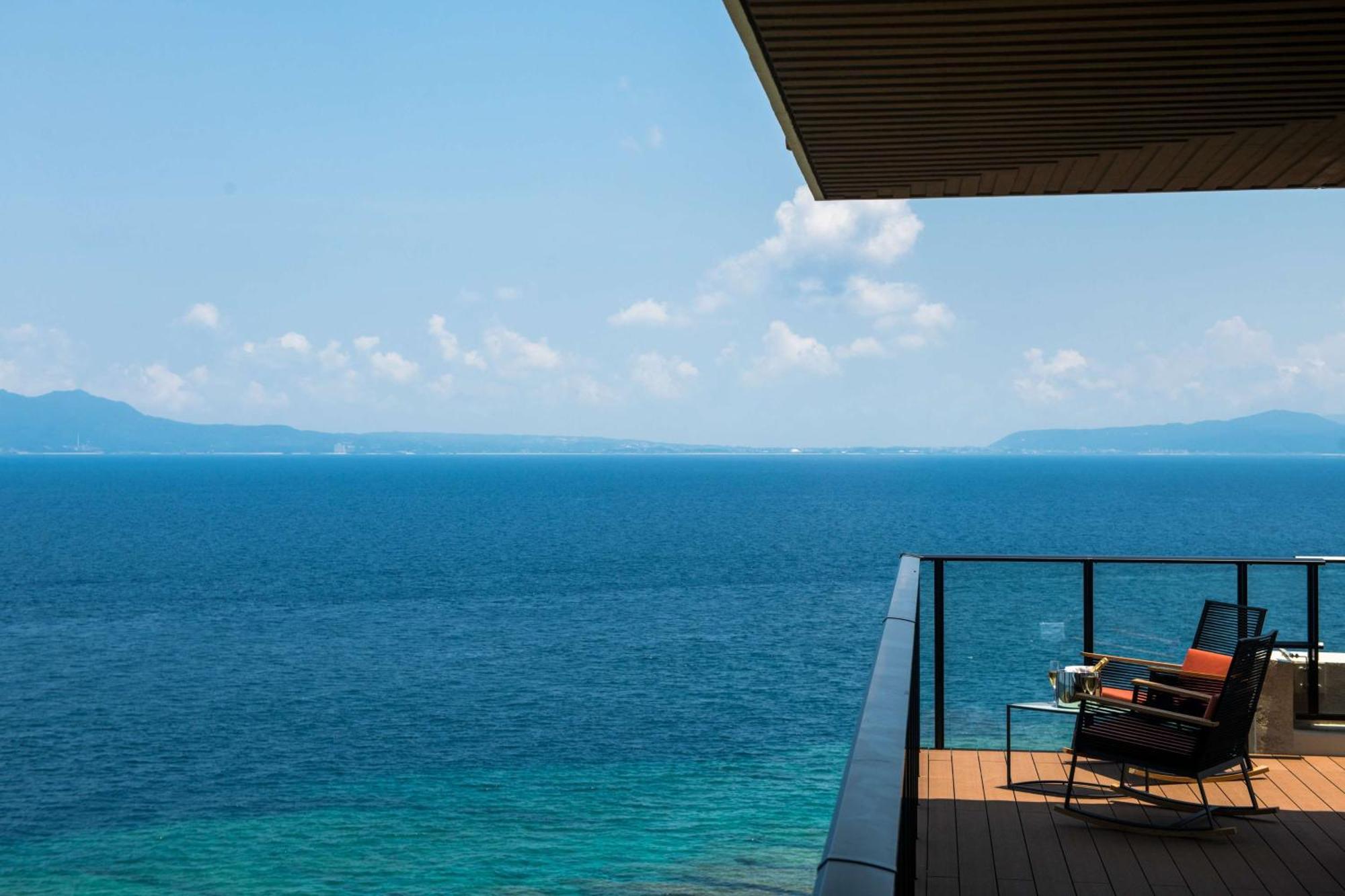 Hyatt Regency Seragaki Island Okinawa Онна Екстериор снимка